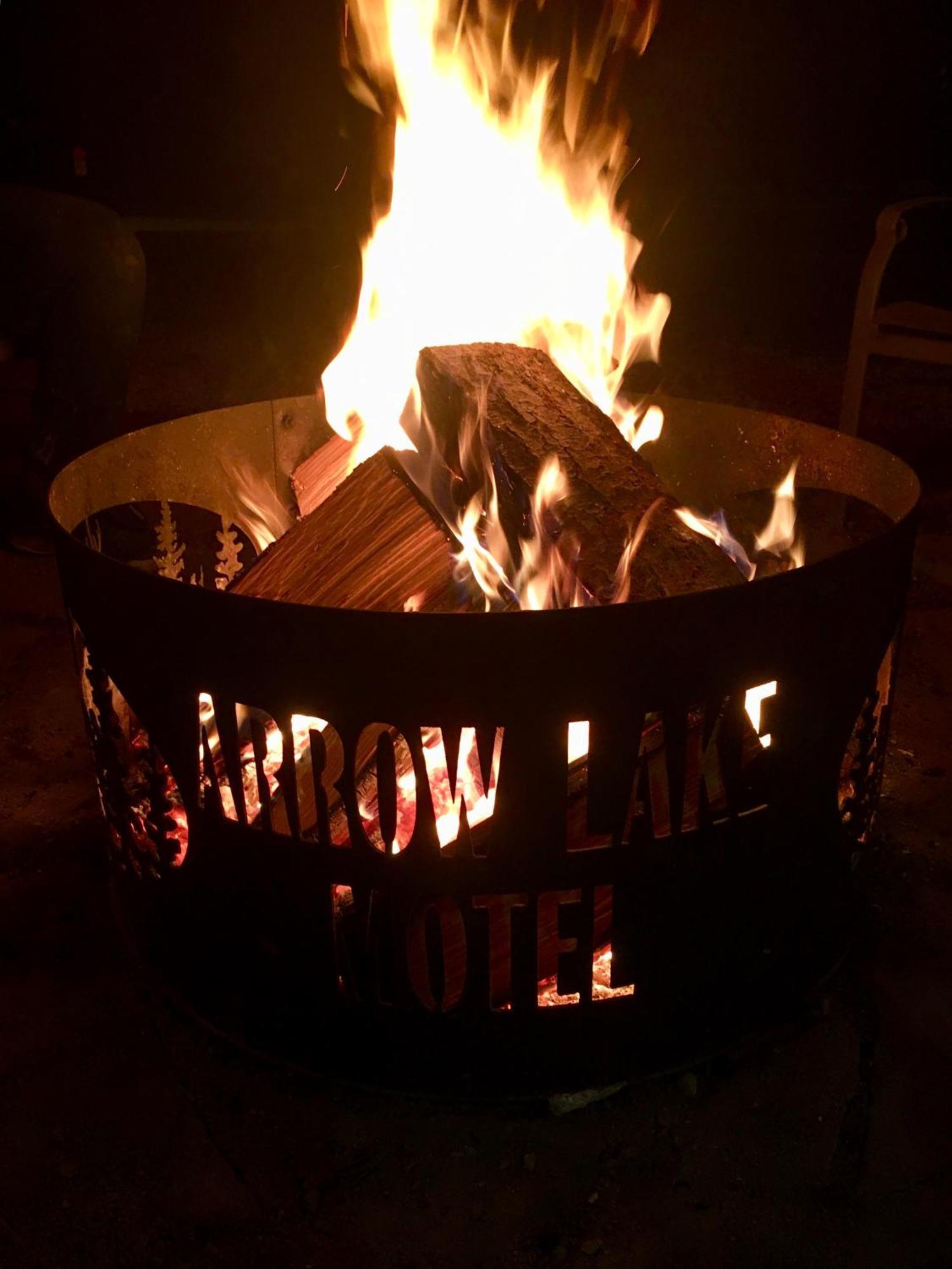 Arrow Lake Motel Fauquier Buitenkant foto